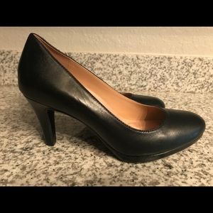 Black High Heels - Naturalizer